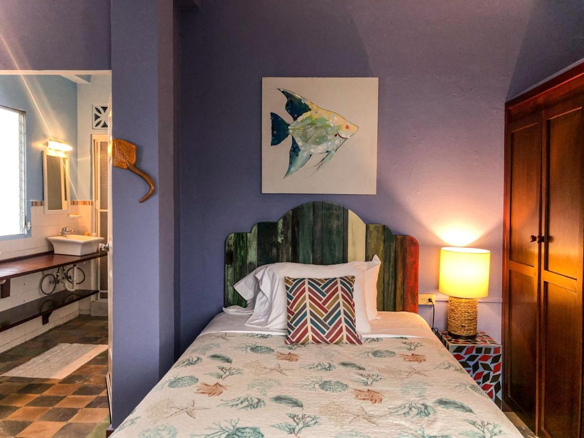 Casa Congo & Casa Rayo Verde - Restaurante - Galeria De Arte Portobelo Dış mekan fotoğraf