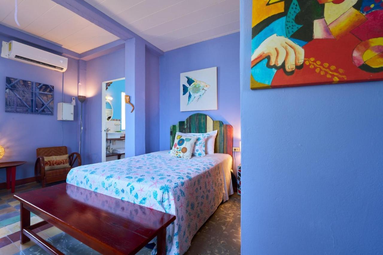 Casa Congo & Casa Rayo Verde - Restaurante - Galeria De Arte Portobelo Dış mekan fotoğraf