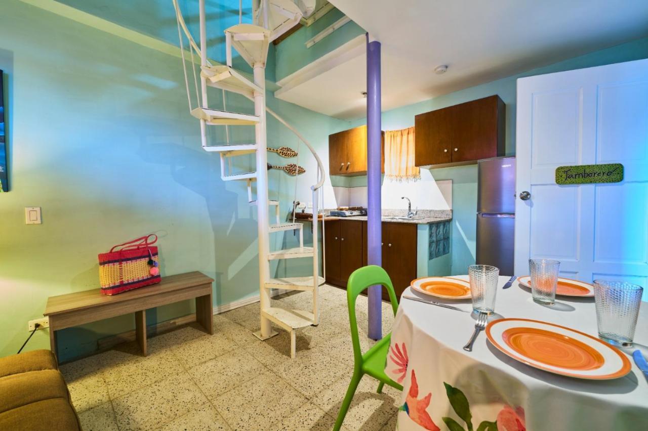 Casa Congo & Casa Rayo Verde - Restaurante - Galeria De Arte Portobelo Dış mekan fotoğraf